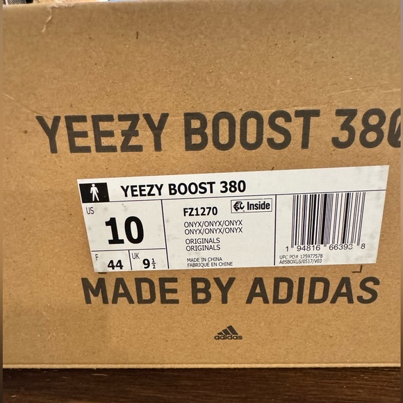 Size 10 Yeezy Boost 380 in Onyx - Picture 2 of 8